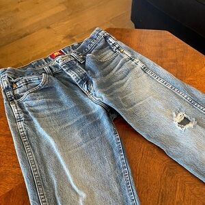 Men’s Wrangler style 36 size (30x32)